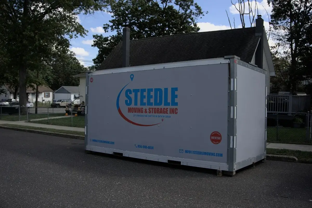 moving companies with storage containers